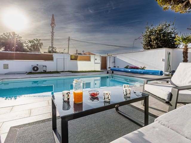 3 chambre Finca/Maison de Campagne à vendre à Los Balcones avec piscine - 539 000 € (Ref: 9233486)