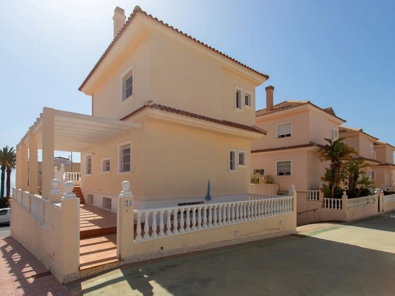 4 soveværelse Finca/Landehus til salg i La Mata med swimmingpool - € 599.000 (Ref: 9233501)