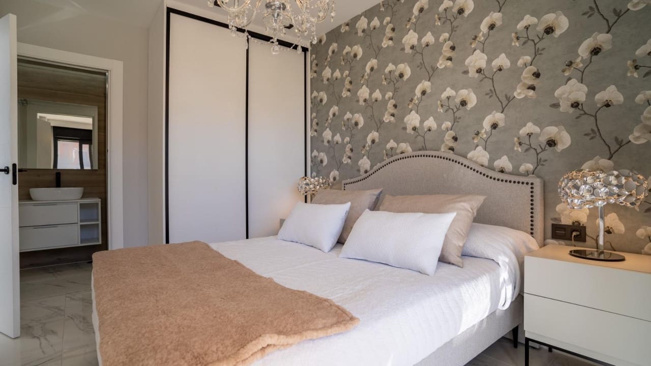 3 Zimmer Villa zu verkaufen in Pilar de la Horadada mit Pool - 340.000 € (Ref: 9233503)