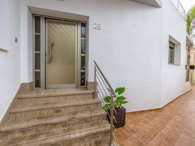 4 Zimmer Villa zu verkaufen in Rojales - 389.000 € (Ref: 9233508)