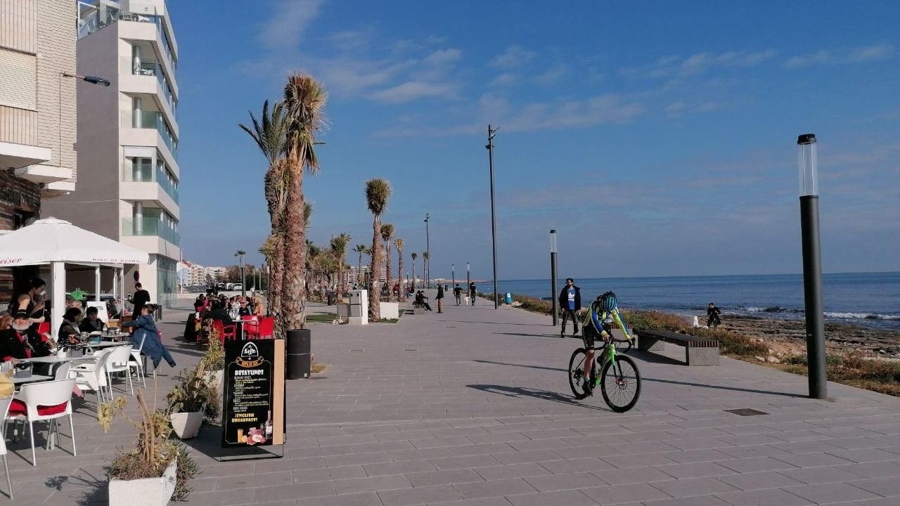 1 makuuhuone Huoneisto myytävänä paikassa Torrevieja - 170 000 € (Ref: 9233513)