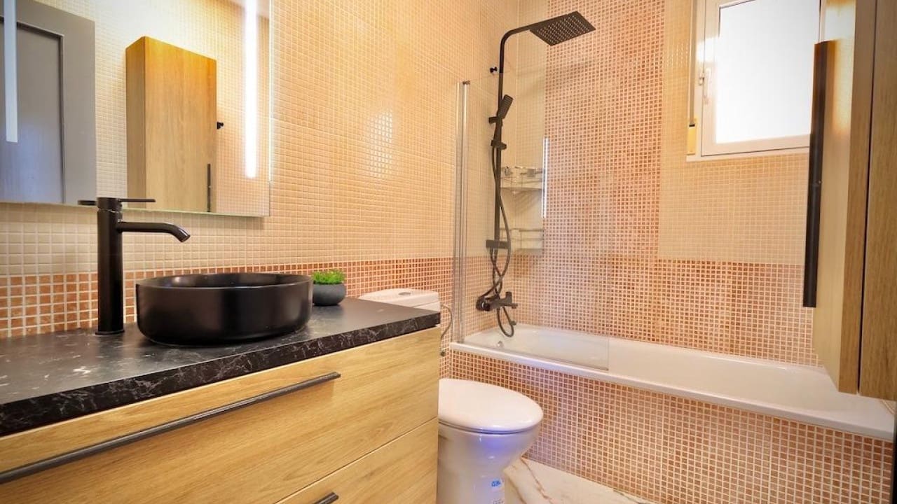 4 slaapkamer Villa te koop in San Miguel de Salinas met zwembad - € 320.000 (Ref: 9233523)