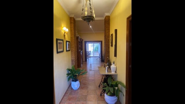 3 bedroom Townhouse for sale in Centro - Muelle Pesquero, Torrevieja - € 1,000,000 (Ref: 9233527)