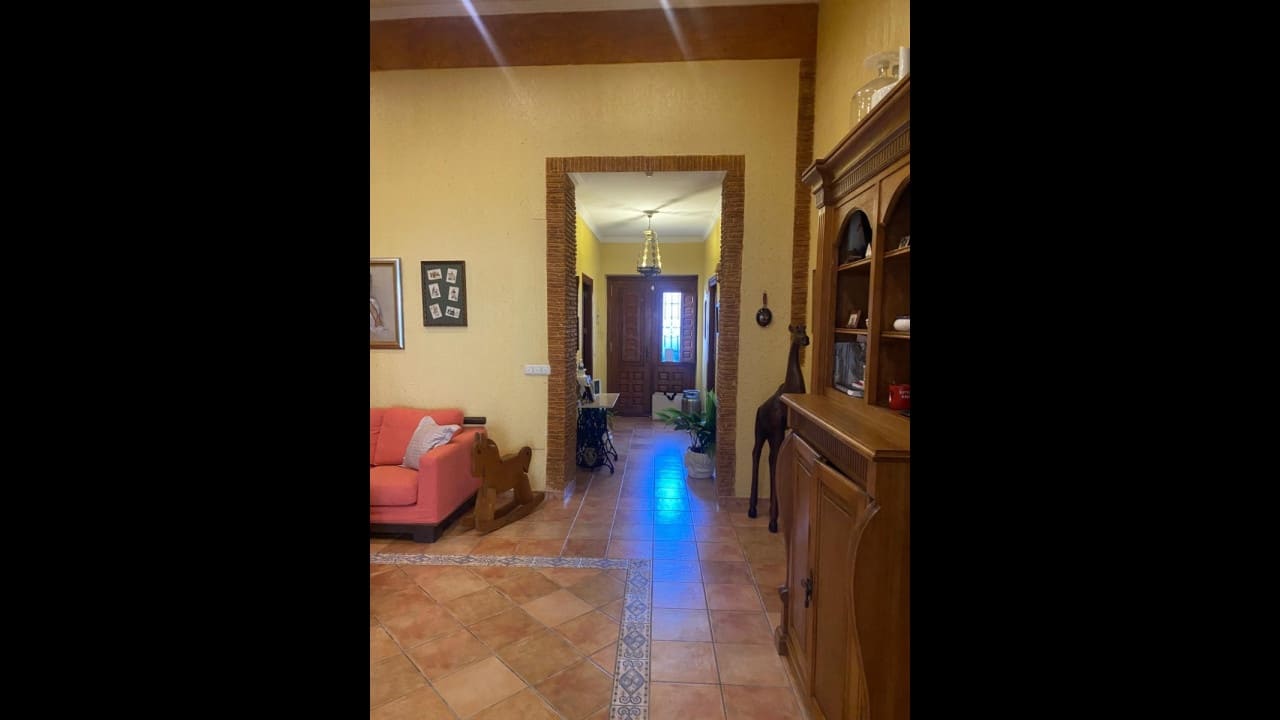 3 bedroom Townhouse for sale in Torrevieja - € 1,000,000 (Ref: 9233527)