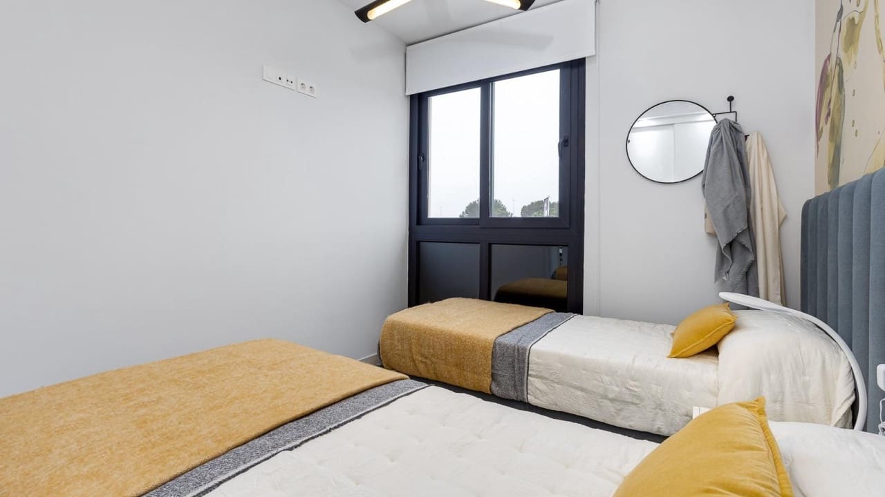 2 Zimmer Villa zu verkaufen in Ciudad Quesada mit Pool - 279.000 € (Ref: 9233545)