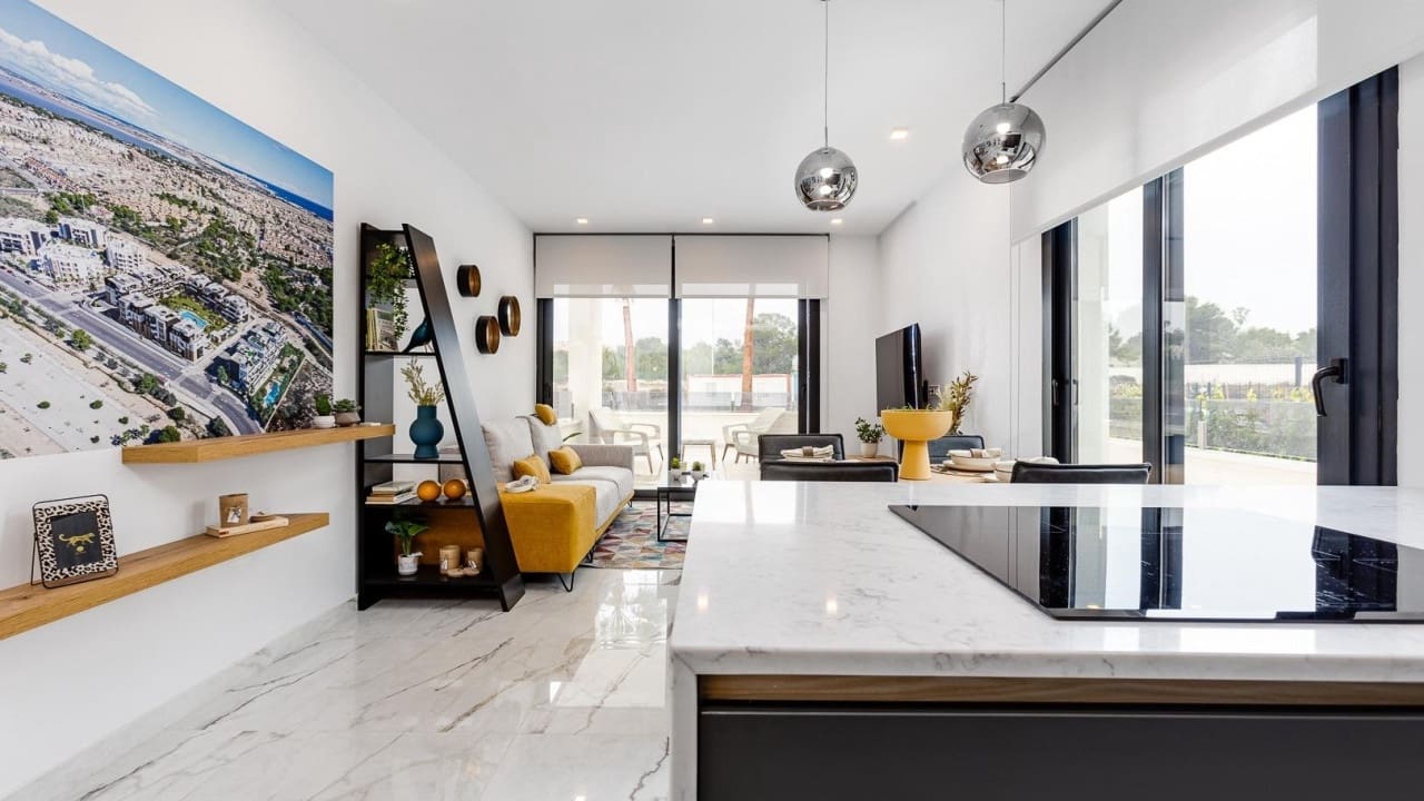 2 Zimmer Villa zu verkaufen in Ciudad Quesada mit Pool - 294.000 € (Ref: 9233546)