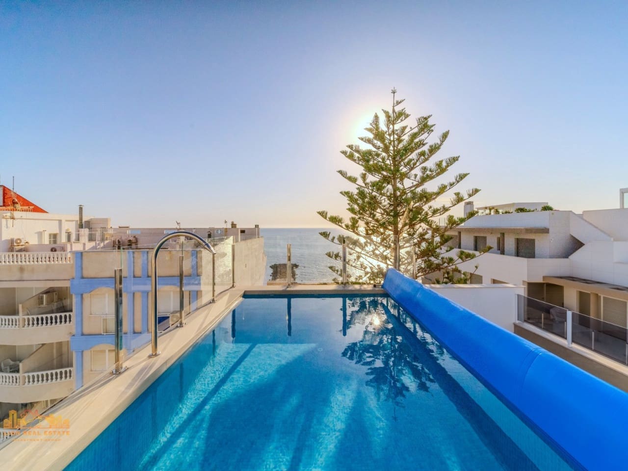 2 soverom Leilighet til salgs i Torrevieja med svømmebasseng - € 449 000 (Ref: 9233553)