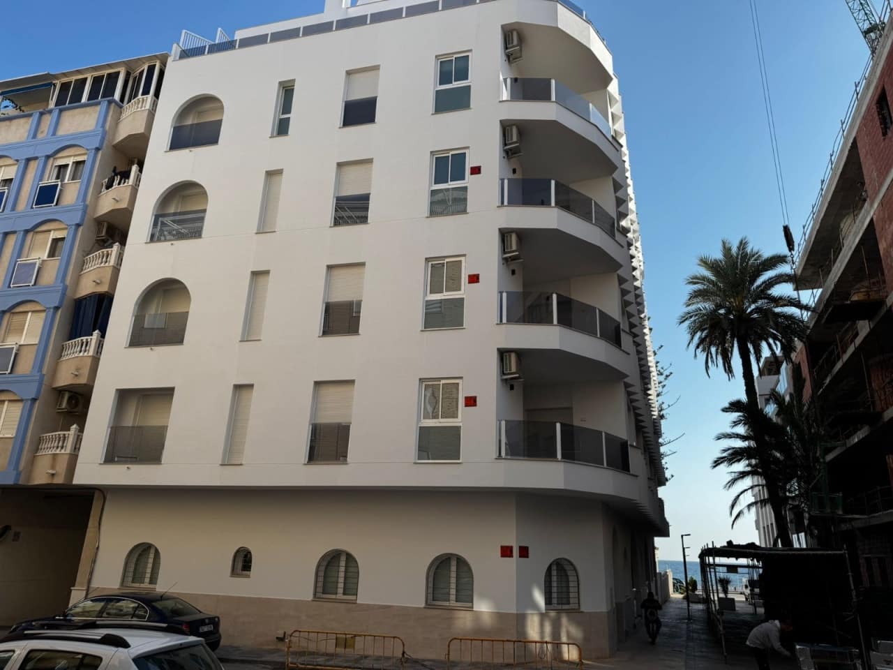 2 soverom Leilighet til salgs i Torrevieja med svømmebasseng - € 449 000 (Ref: 9233553)