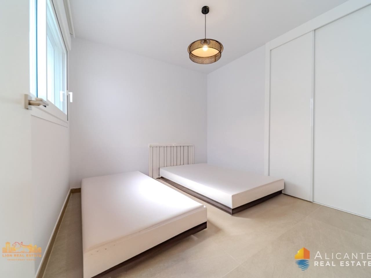 2 soverom Leilighet til salgs i Torrevieja med svømmebasseng - € 449 000 (Ref: 9233553)