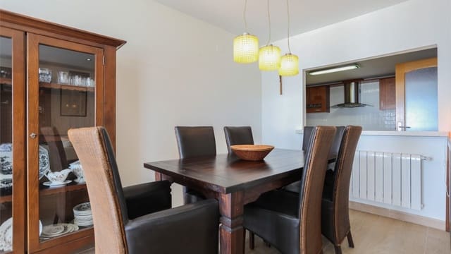 4 bedroom Apartment for sale in Playa de los Locos, Torrevieja with pool - € 650,000 (Ref: 9233555)