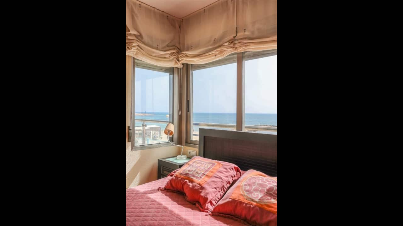 4 soveværelse Lejlighed til salg i Torrevieja med swimmingpool - € 650.000 (Ref: 9233555)