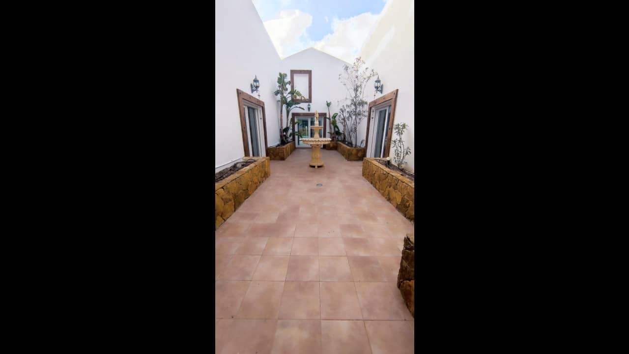 5 makuuhuone Maalaistalo myytävänä paikassa Muchamiel / Mutxamel mukana uima-altaan - 699 000 € (Ref: 9233556)