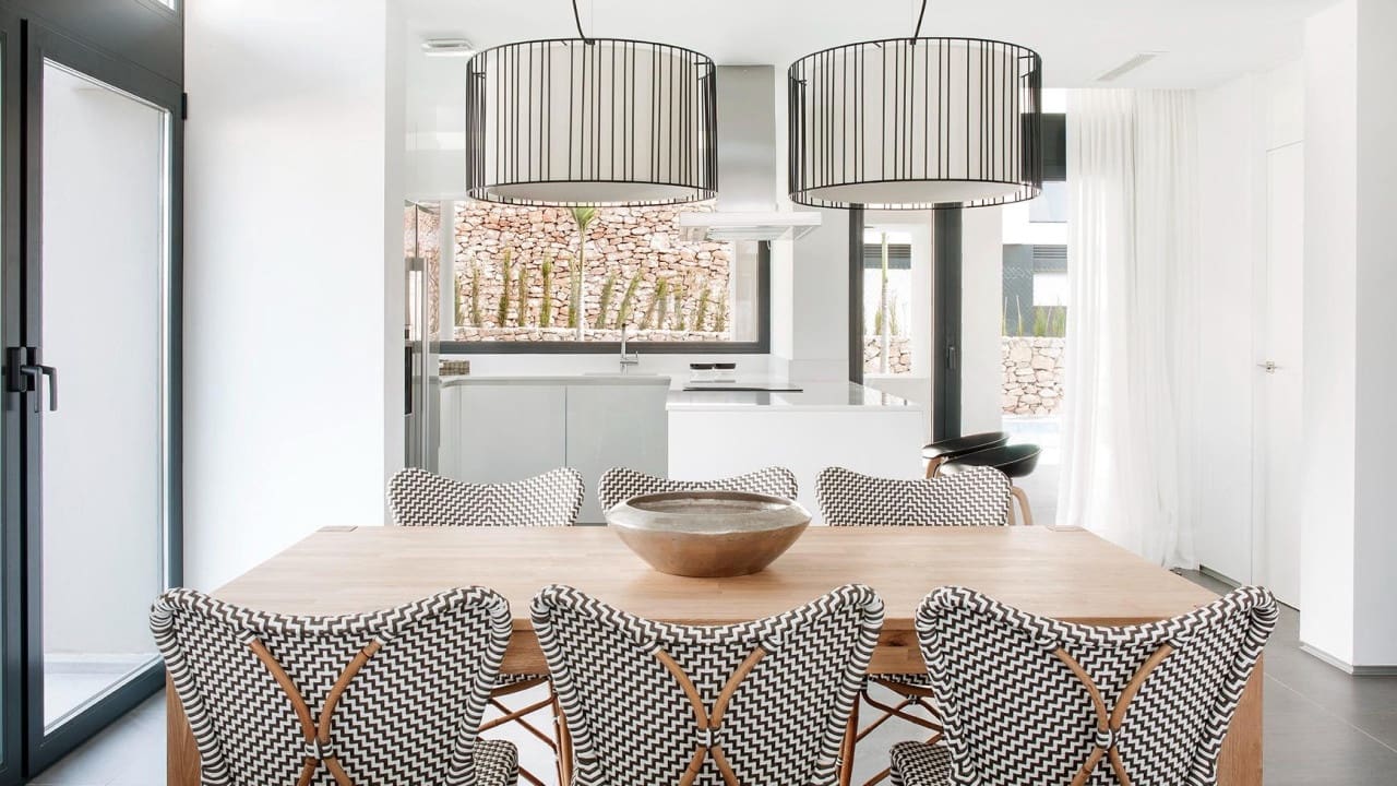 4 Zimmer Villa zu verkaufen in Atamaria mit Pool - 840.000 € (Ref: 9233559)