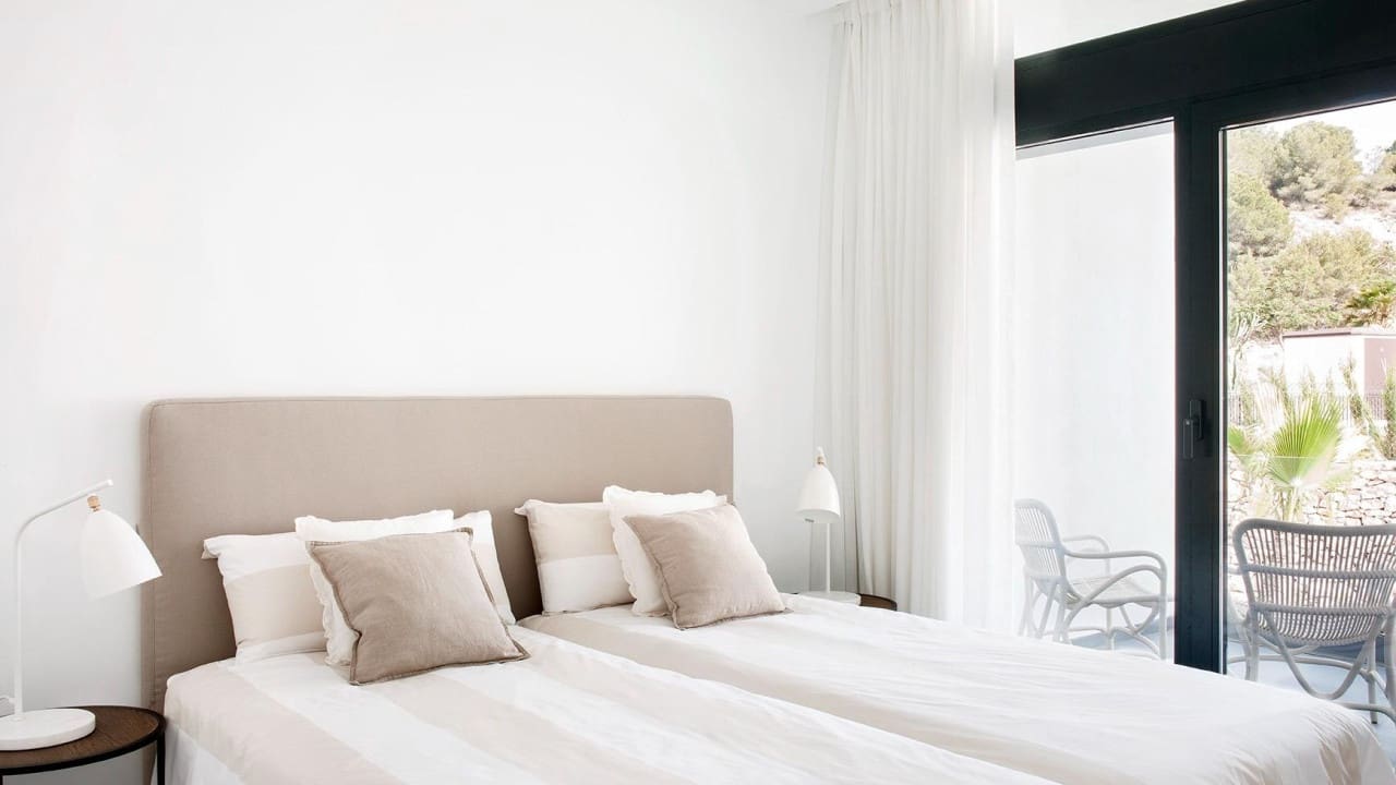 4 Zimmer Villa zu verkaufen in Atamaria mit Pool - 840.000 € (Ref: 9233559)