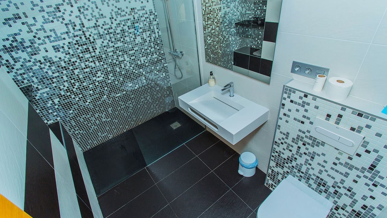 6 slaapkamer Villa te koop in Los Balcones met zwembad garage - € 850.000 (Ref: 9233562)