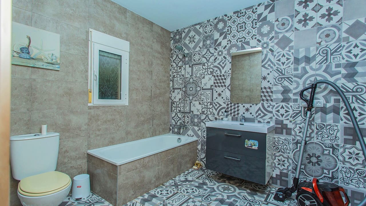 6 slaapkamer Villa te koop in Los Balcones met zwembad garage - € 850.000 (Ref: 9233562)