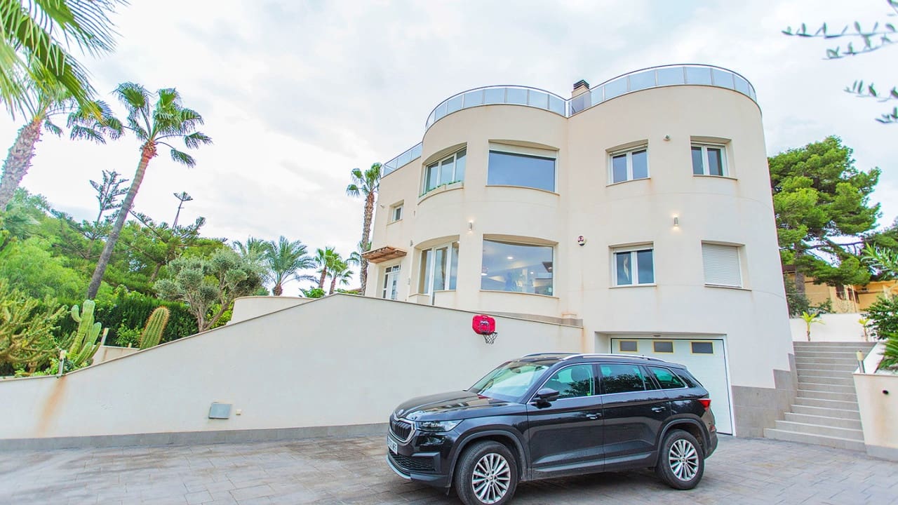 6 slaapkamer Villa te koop in Los Balcones met zwembad garage - € 850.000 (Ref: 9233562)