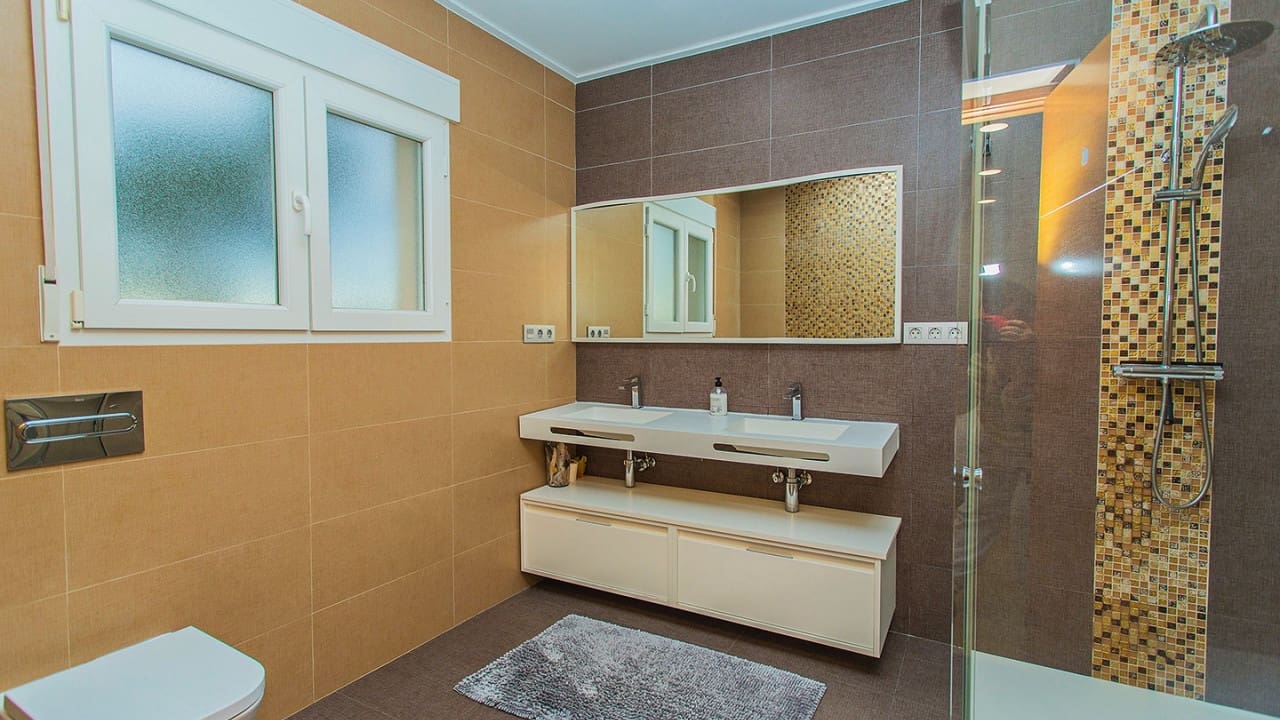 6 slaapkamer Villa te koop in Los Balcones met zwembad garage - € 850.000 (Ref: 9233562)