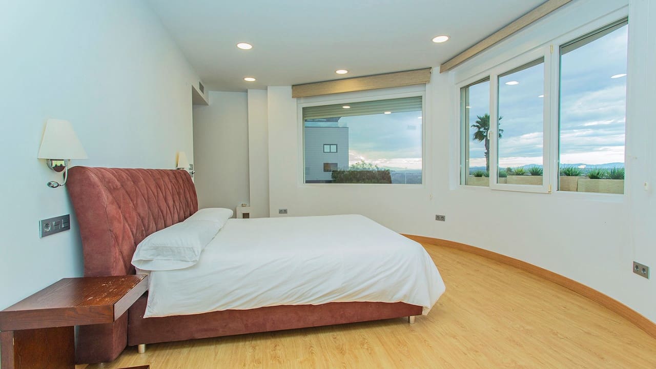 6 slaapkamer Villa te koop in Los Balcones met zwembad garage - € 850.000 (Ref: 9233562)