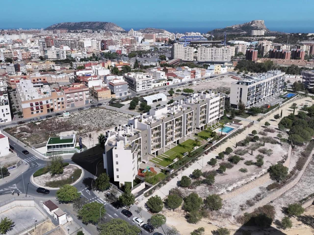 3 sypialnia Apartament na sprzedaż w Miasto Alicante / Alacant z basenem garażem - 389 500 € (Ref: 9233567)