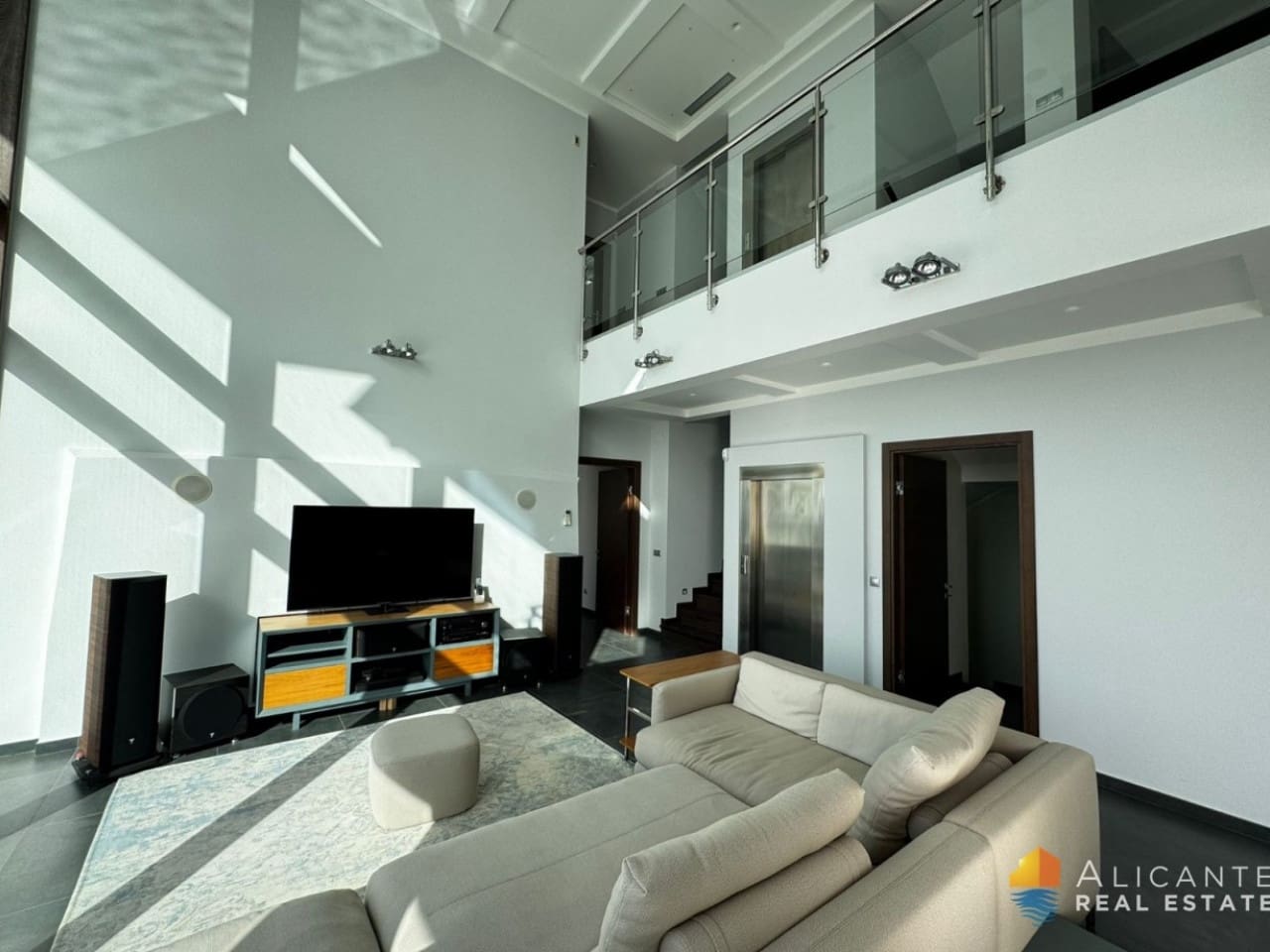 5 sypialnia Willa na sprzedaż w Altea - 2 465 000 € (Ref: 9233570)