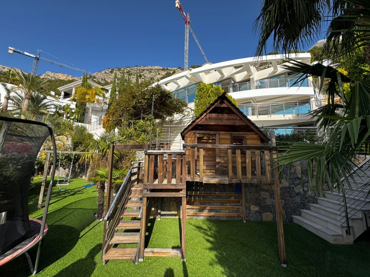Chalet de 5 habitaciones en Altea en venta con garaje - 2.650.000 € (Ref: 9233570)