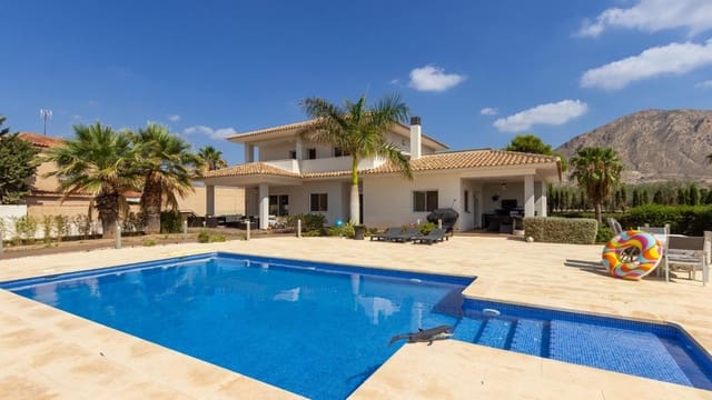 5 sovrum Villa till salu i Rebolledo, Alicante stad med pool - 725 000 € (Ref: 9233574)