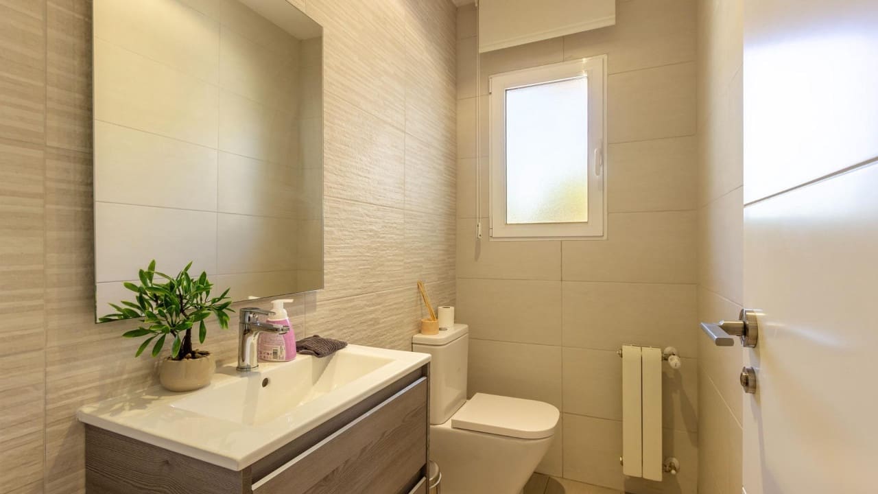 5 sovrum Villa till salu i Rebolledo med pool - 725 000 € (Ref: 9233574)