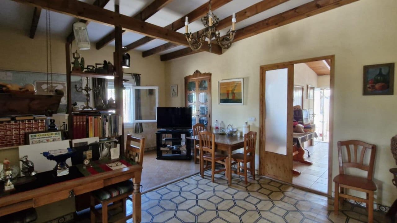 2 sovrum Finca/Hus på landet till salu i Elche / Elx - 395 000 € (Ref: 9233575)