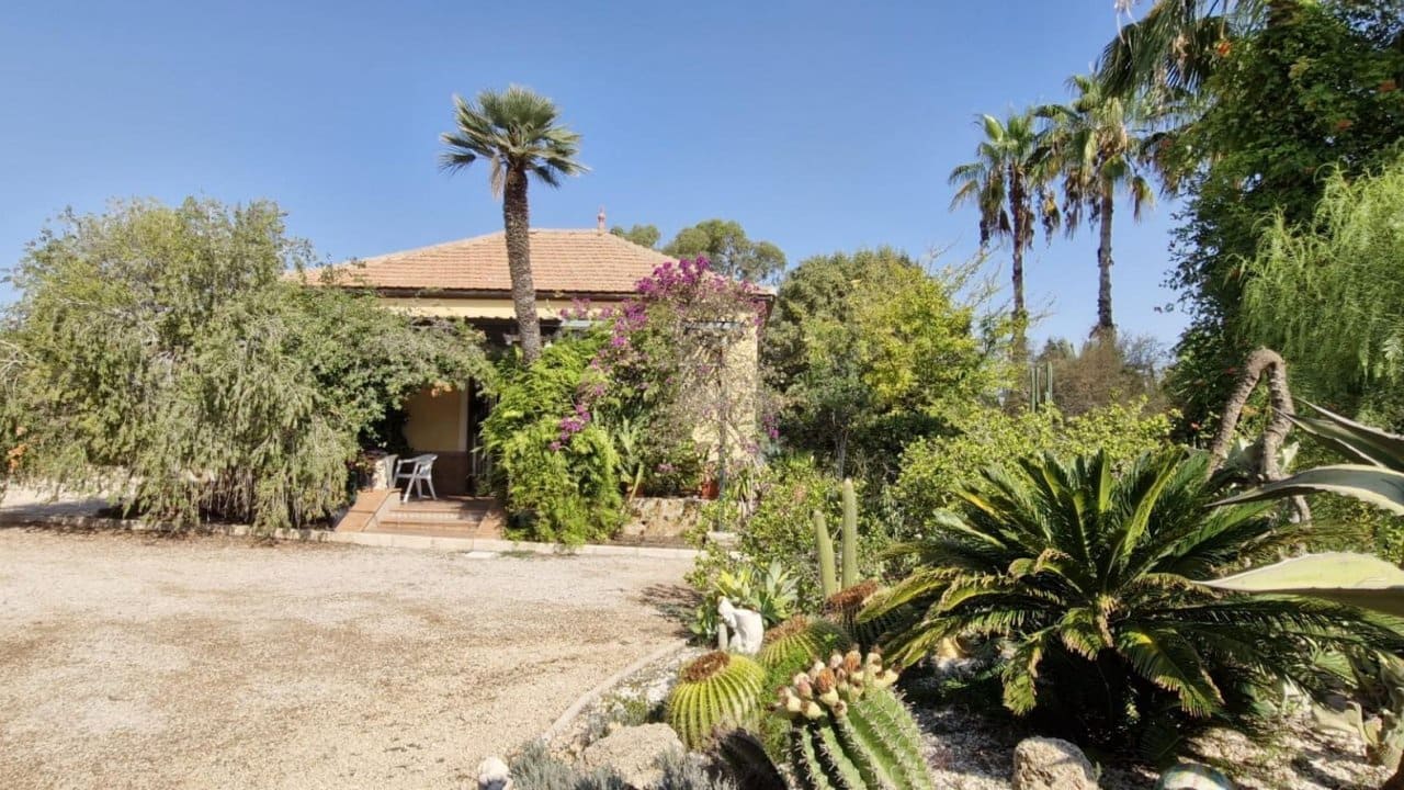 2 sovrum Finca/Hus på landet till salu i Elche / Elx - 395 000 € (Ref: 9233575)