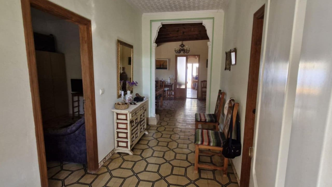 2 sovrum Finca/Hus på landet till salu i Elche / Elx - 395 000 € (Ref: 9233575)