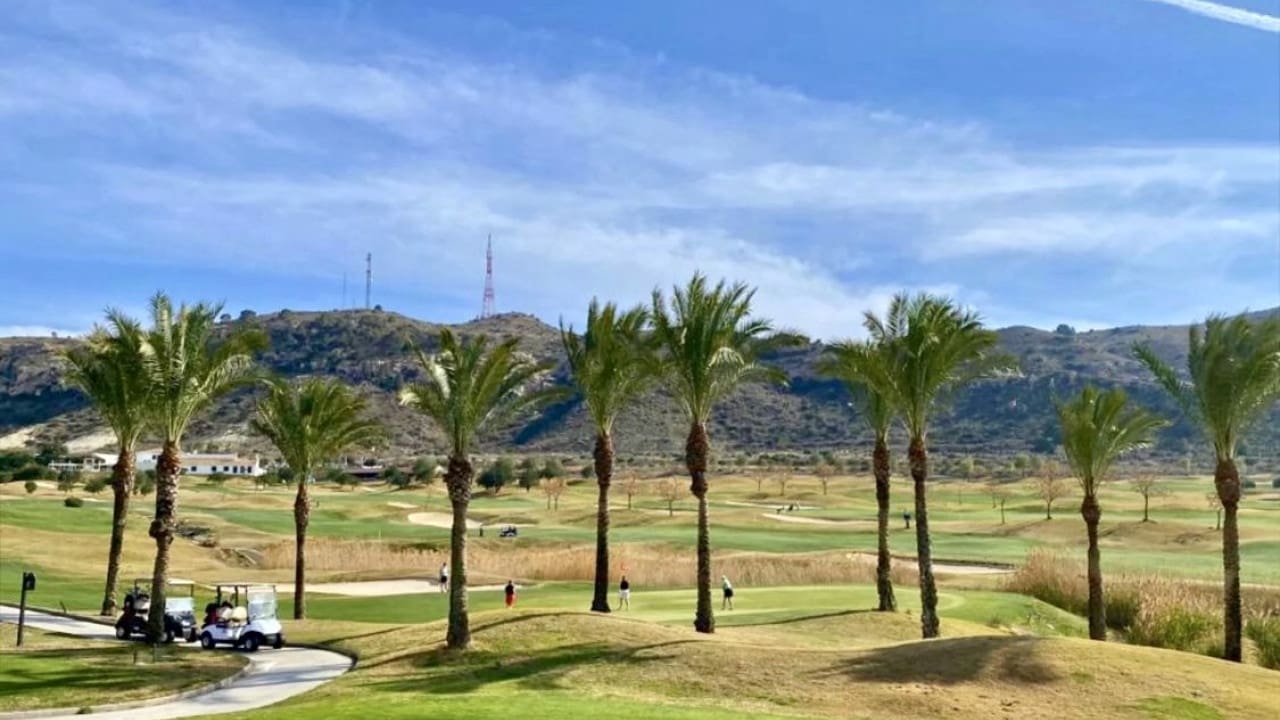 2 slaapkamer Appartement te koop in Monforte del Cid met zwembad garage - € 329.000 (Ref: 9233577)