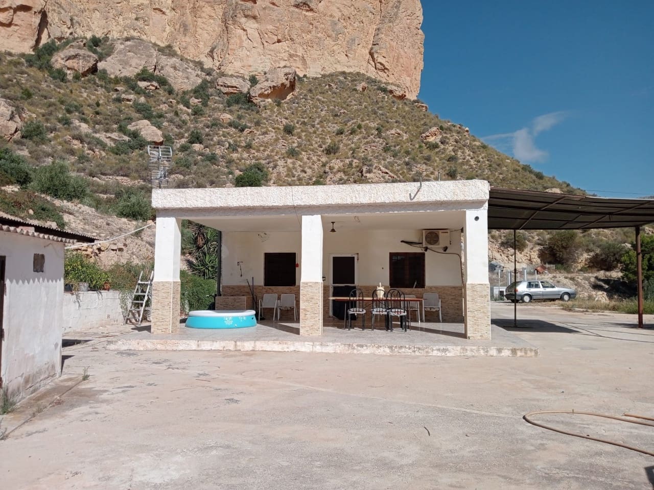 Finca/Casa Rural de 4 habitaciones en Crevillente / Crevillent en venta con piscina - 149.000 € (Ref: 9233579)