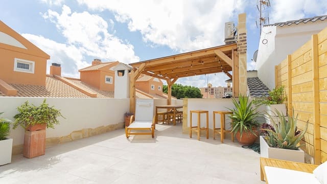 3 bedroom Villa for sale in Los Europeos, Torrevieja - € 325,000 (Ref: 9233582)