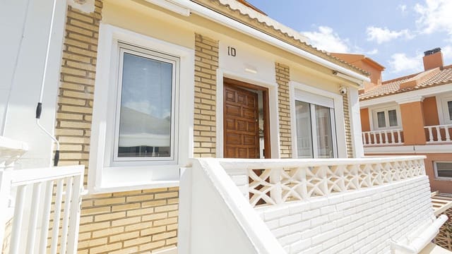 3 bedroom Villa for sale in Los Europeos, Torrevieja - € 325,000 (Ref: 9233582)