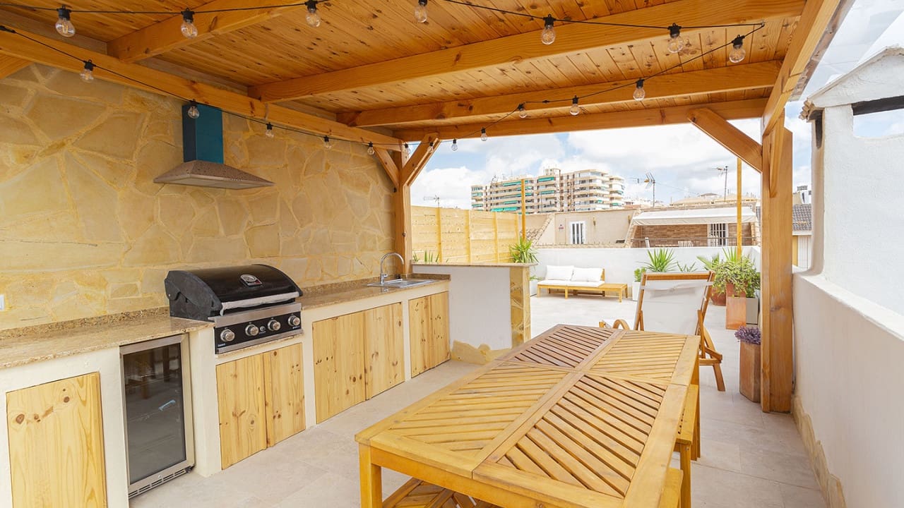 3 bedroom Villa for sale in La Mata - € 325,000 (Ref: 9233582)