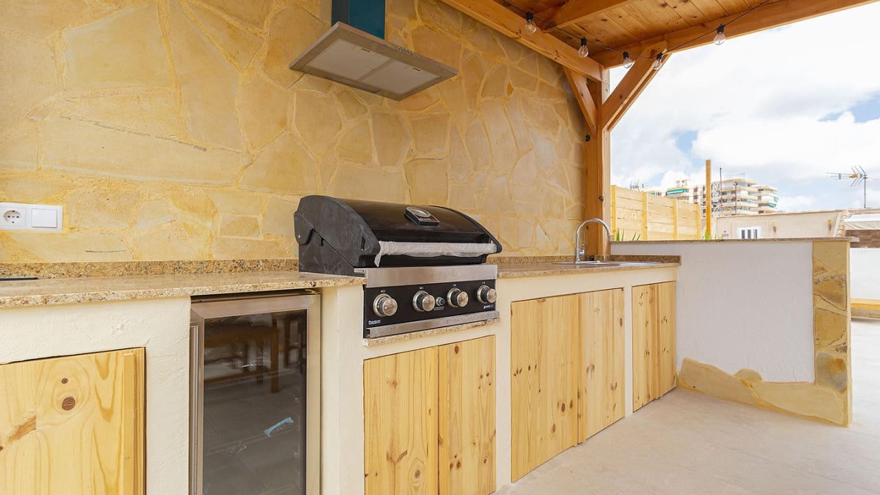 3 bedroom Villa for sale in La Mata - € 325,000 (Ref: 9233582)