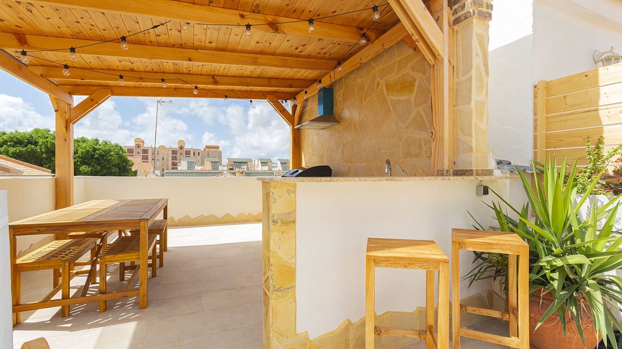 3 bedroom Villa for sale in La Mata - € 325,000 (Ref: 9233582)