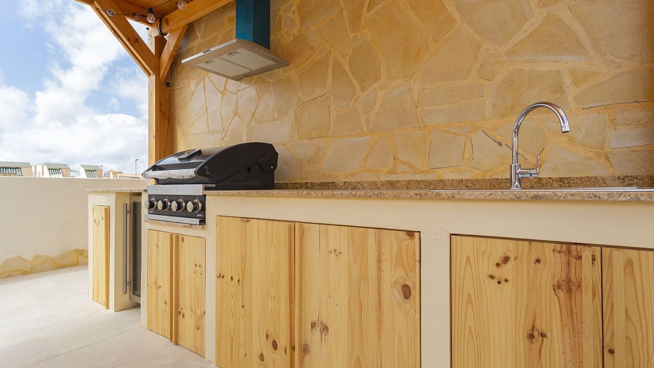 3 bedroom Villa for sale in La Mata - € 325,000 (Ref: 9233582)