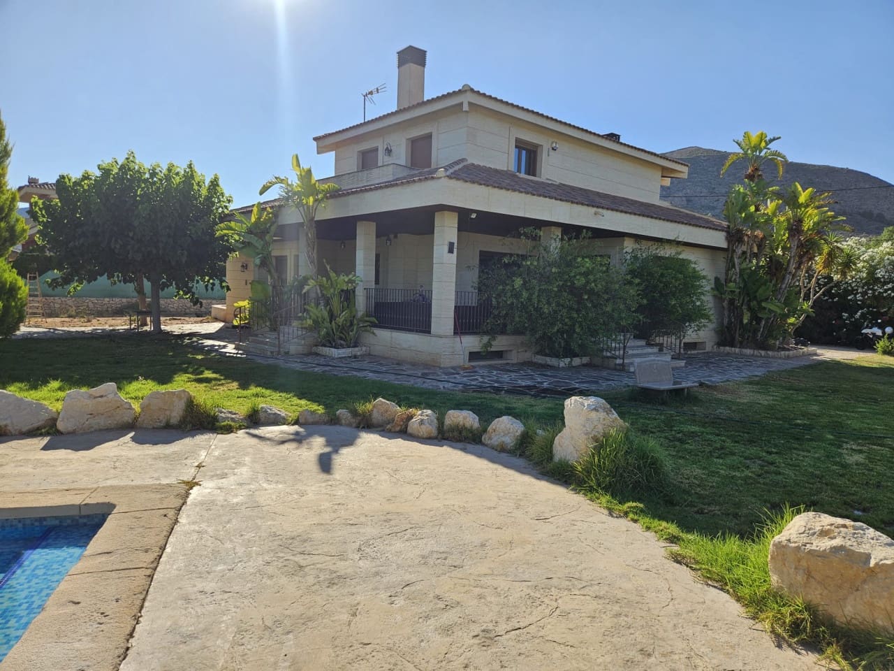 6 sovrum Finca/Hus på landet till salu i Novelda med pool garage - 550 000 € (Ref: 9233583)