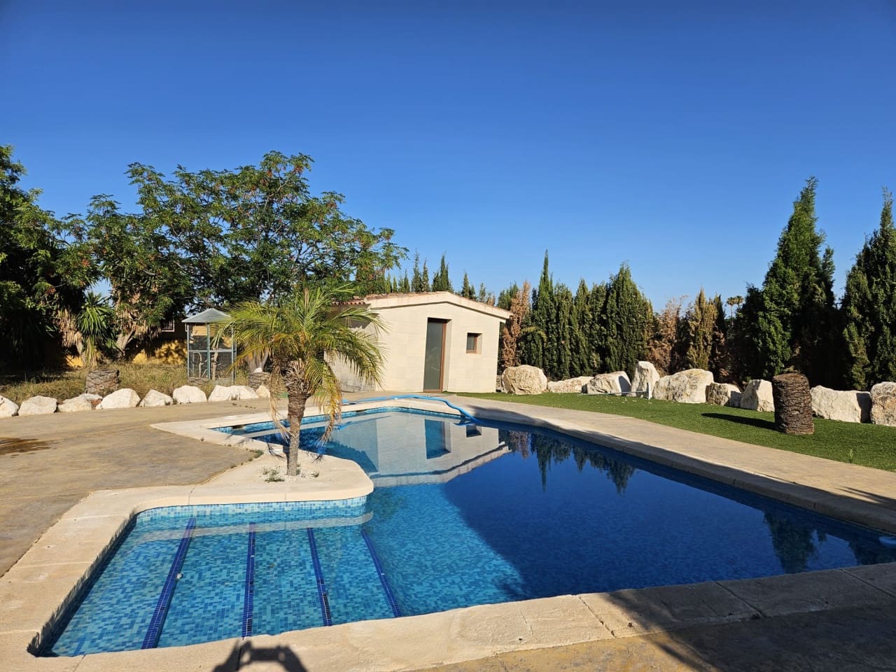 6 sovrum Finca/Hus på landet till salu i Novelda med pool garage - 550 000 € (Ref: 9233583)