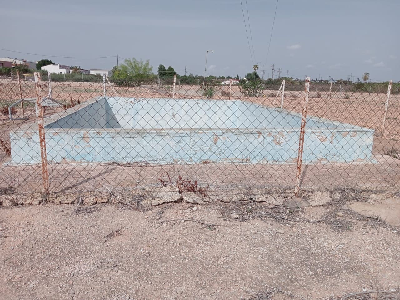 Finca/Casa Rural de 4 habitaciones en Crevillente / Crevillent en venta con piscina - 149.000 € (Ref: 9233584)