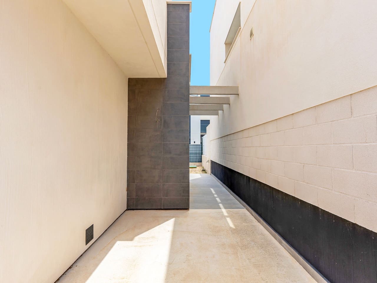 Chalet de 3 habitaciones en Orihuela Costa en venta con piscina - 319.000 € (Ref: 9233588)