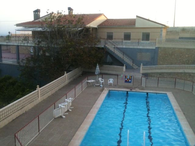 4 slaapkamer Finca/Landhuis te koop in Crevillente / Crevillent met zwembad - € 386.000 (Ref: 9233593)