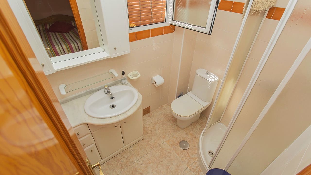 3 sovrum Hus till salu i Aguas Nuevas med pool garage - 260 000 € (Ref: 9233596)