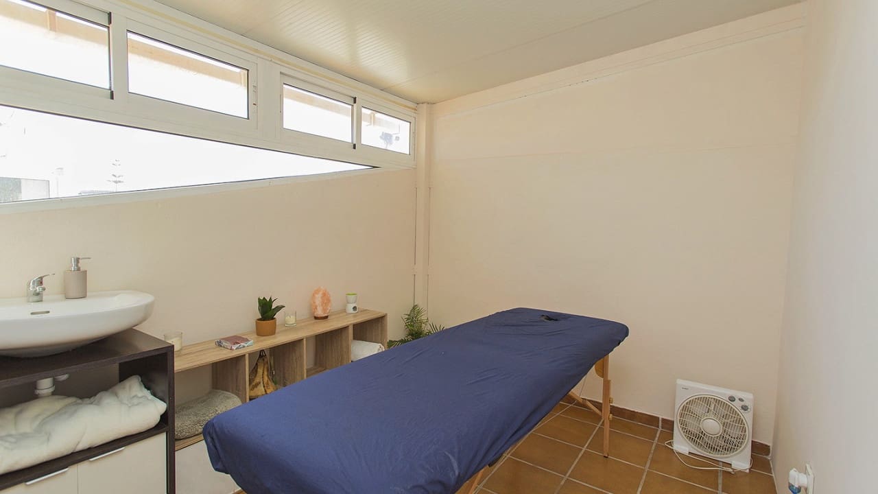 3 sovrum Hus till salu i Aguas Nuevas med pool garage - 260 000 € (Ref: 9233596)