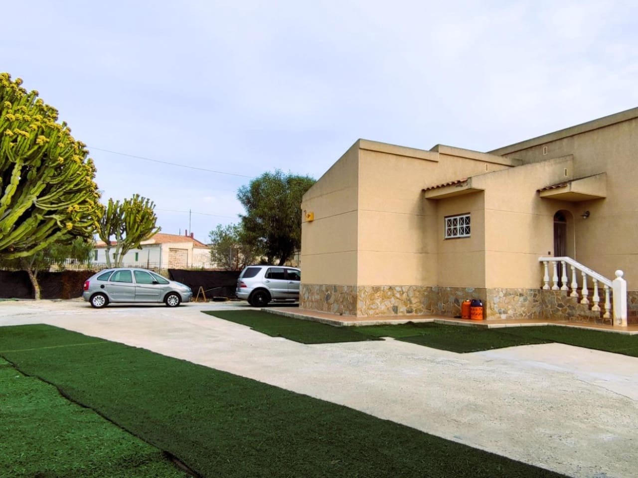 3 bedroom Finca/Country House for sale in Alicante / Alacant city - € 259,900 (Ref: 9233597)