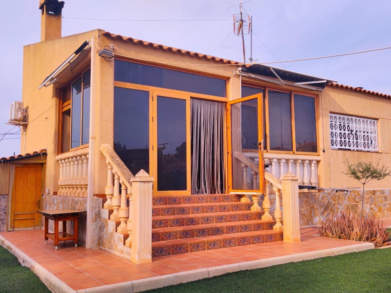3 bedroom Finca/Country House for sale in Alicante / Alacant city - € 259,900 (Ref: 9233597)