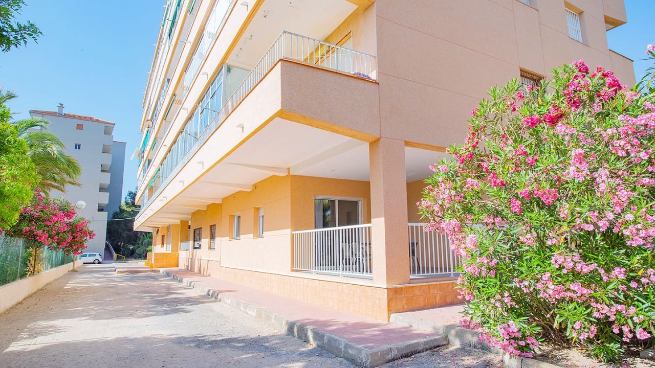 3 sypialnia Apartament na sprzedaż w Guardamar del Segura - 199 990 € (Ref: 9233602)