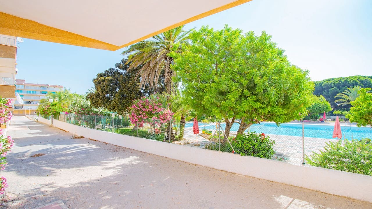 3 sypialnia Apartament na sprzedaż w Guardamar del Segura - 199 990 € (Ref: 9233602)